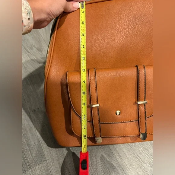 Purse/Backpack - Picture 14 of 16